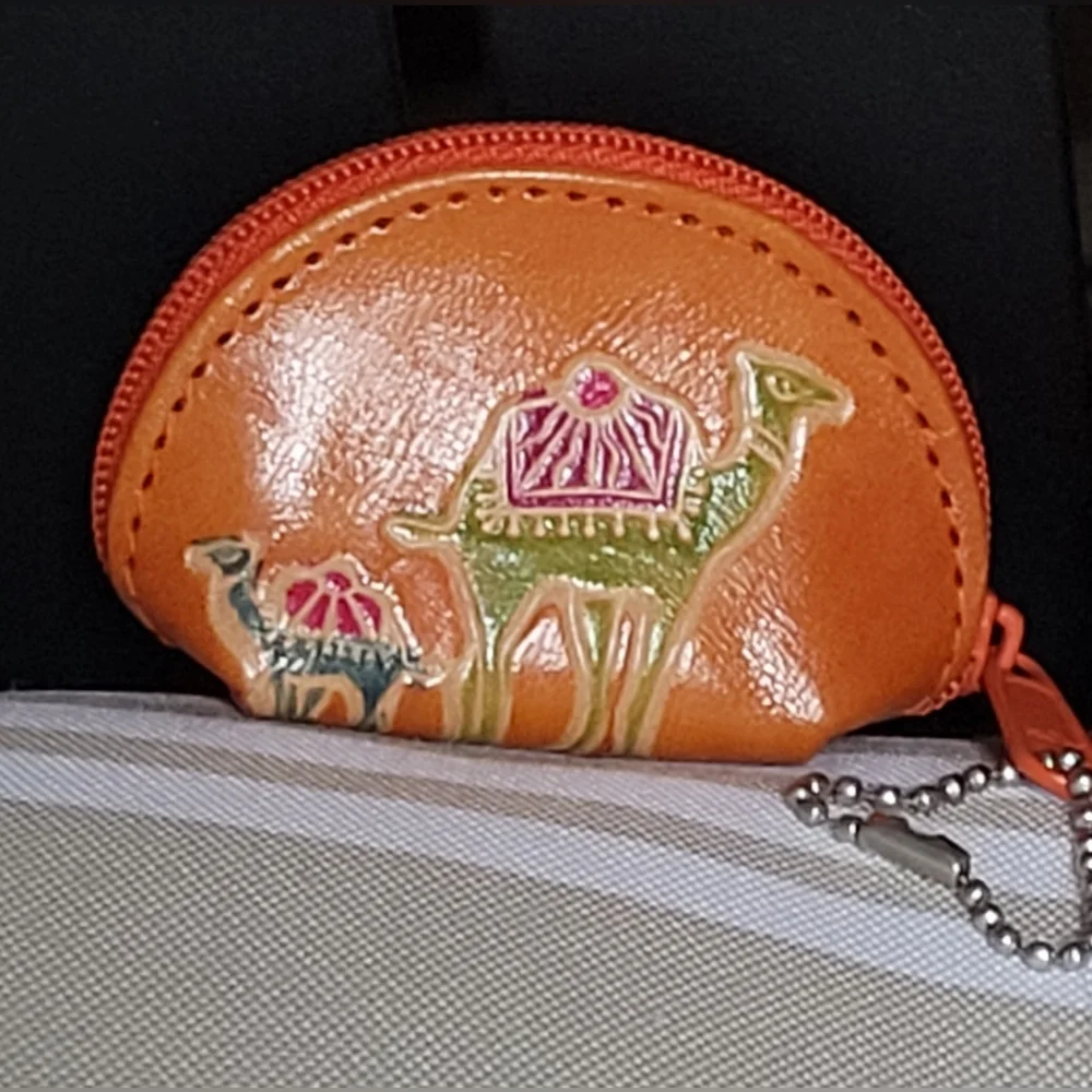 Vtg Handcrafted Tooled Gen.Leather Eyeglass Case/Wallet and Camel Coin-Key P…